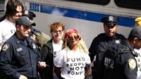 us-israel-palestinian-protest-1790280188066_169 Aktris Hollywood Susan Sarandon Ditahan Saat Aksi Protes Netanyahu