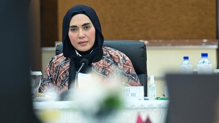 352 Siswa Keracunan MBG, DPR Minta BGN Bertindak Tegas