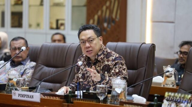 Charles Honoris Minta BGN Siapkan Kompensasi Korban MBG