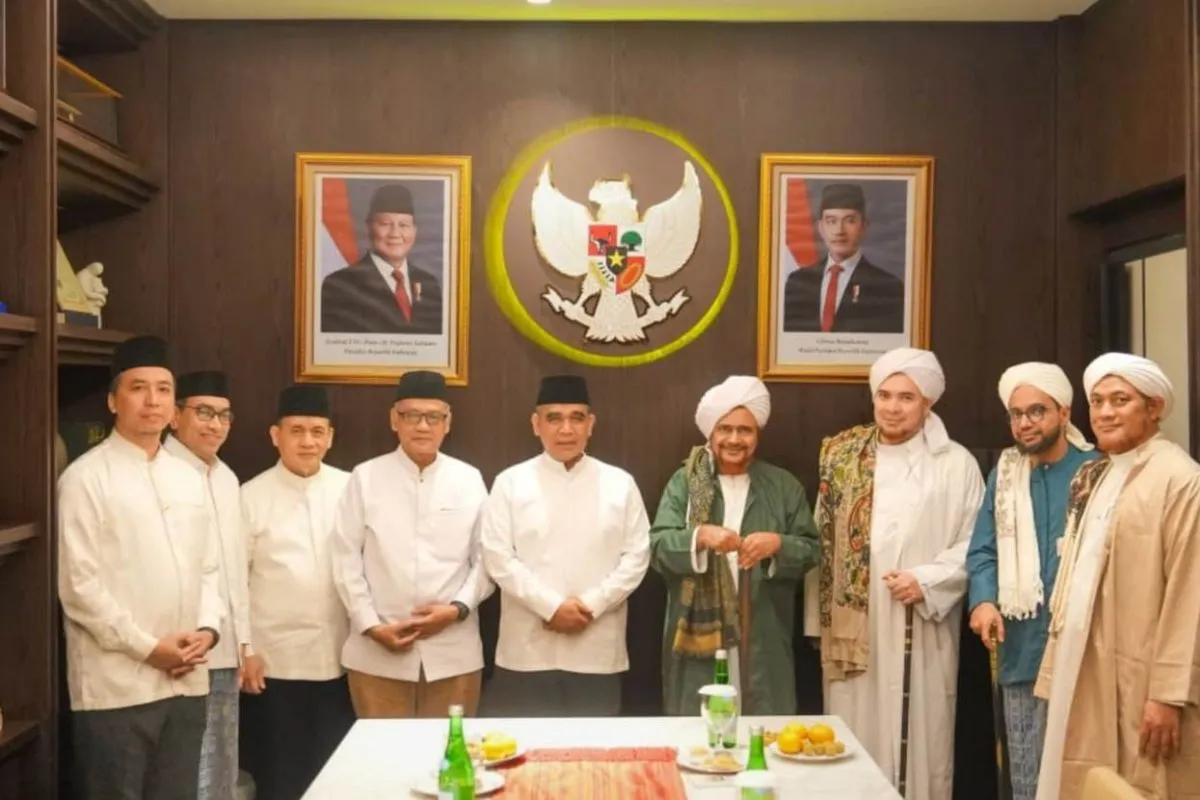 Muzani: Dakwah Habib Umar Jadi Perekat Persatuan Bangsa