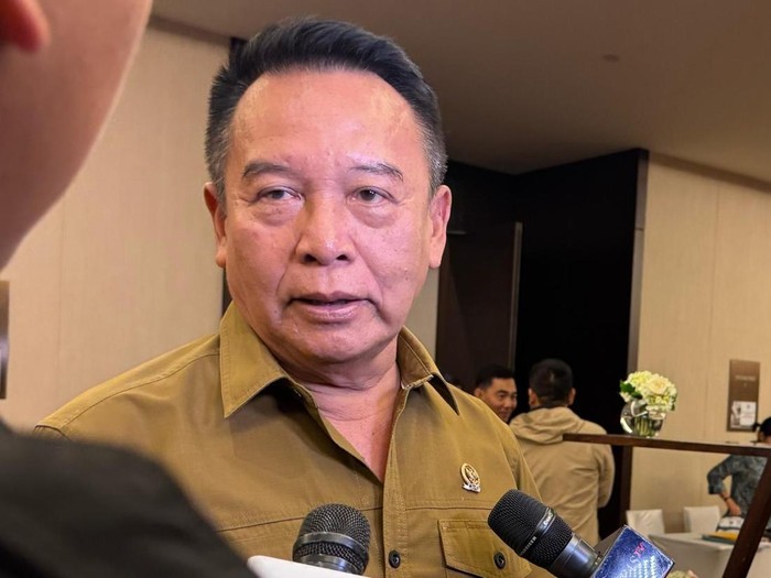 TB Hasanuddin soal Markas Judol di Rumah Dinas TNI: Tindak yang Terlibat
