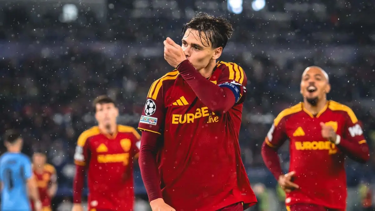 Drama Enam Gol di Olimpico, AS Roma Tekuk Cagliari dan Tembus Tiga Besar