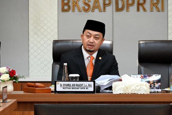 Hijab di Azerbaijan Dipersoalkan, DPR Minta Kebijakan Lebih Inklusif