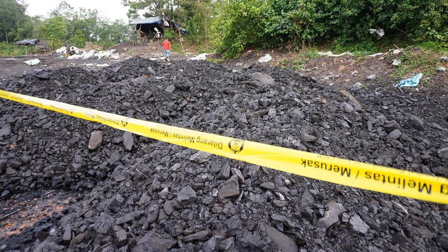 Tambang Sangihe Simpan 220.000 Ons Emas, Tapi Dikepung PETI