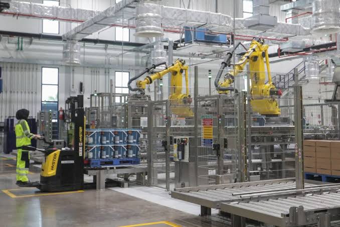 Manufaktur Kembali Ekspansi, Ekonomi RI Masuki Kuartal IV dengan Solid