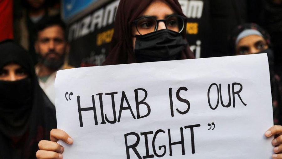 Hijab Dibatasi, Azerbaijan Diguncang Gelombang Protes