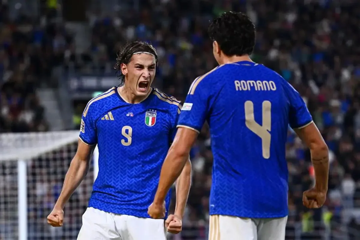 Tundukkan Turki 3-1, Italia Bayangi Prancis di Klasemen Grup A1
