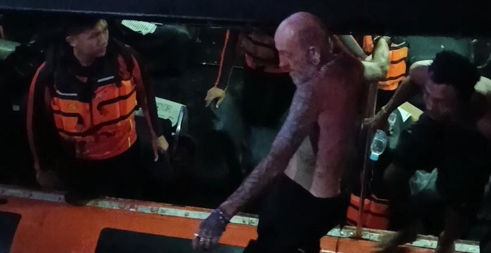 Kapal Pinisi Terbalik di Komodo, Satu Wisatawan Hilang