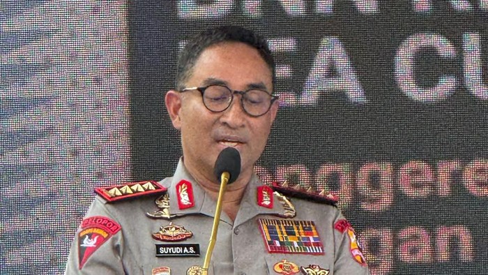 Kapolri Hentikan Rilis Lab Sabu Saat Azan dan Ikamah