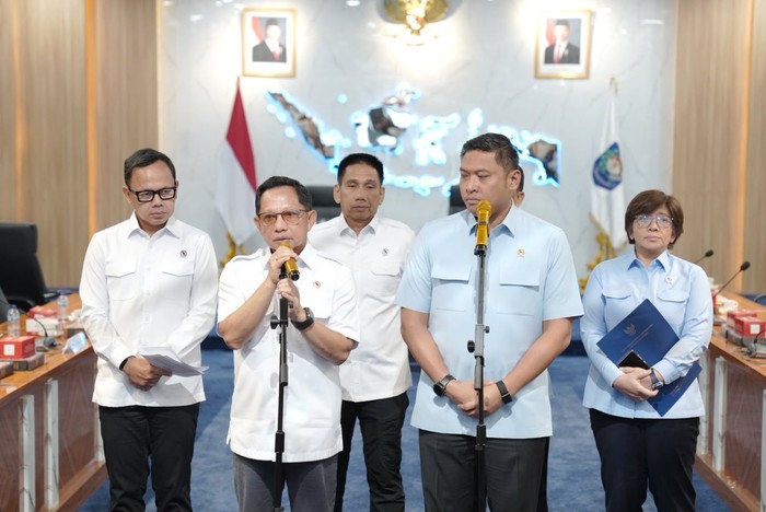 Tito Beri Tenggat Sepekan, Daerah Diminta Bentuk Satgas MBG