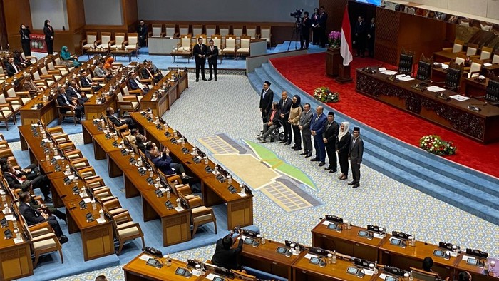 DPR Tetapkan 5 Dewas RRI 2026-2031, Ini Daftarnya
