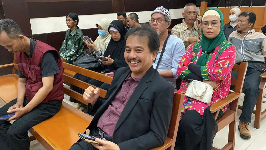 Jokowi Dijadwalkan Bersaksi di Sidang Roy Suryo