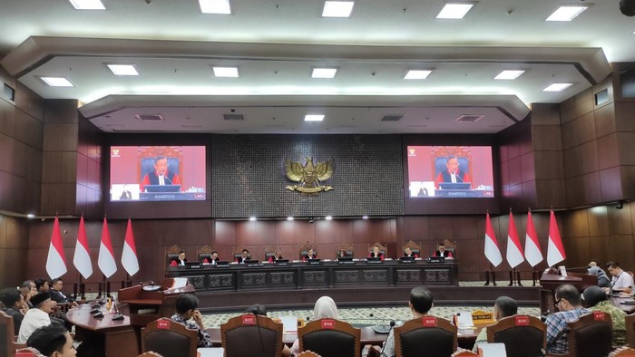 MK Tolak Gugatan Perpanjangan Masa Jabatan DPRD hingga 2031