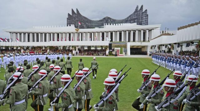 Kabut Asap Karhutla Selimuti Kawasan Inti IKN, Istana Garuda Mulai Samar
