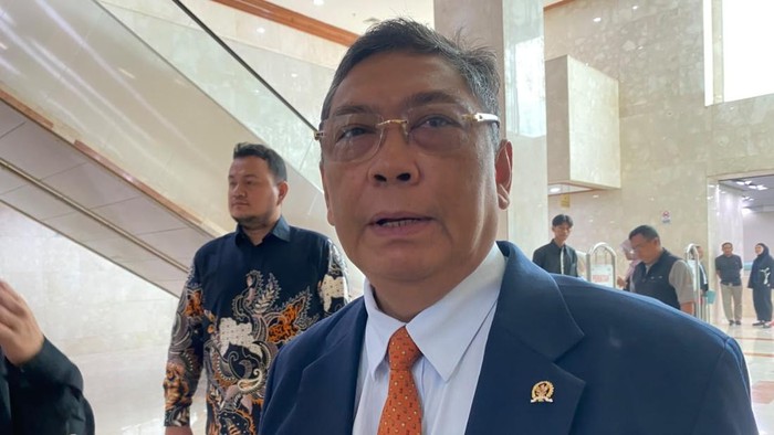 Prabowo Kumpulkan 800 Pati, Utut Soroti Konsolidasi TNI-Polri