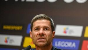 Xabi Alonso Tantang Chelsea Tampil Maksimal Hadapi MU